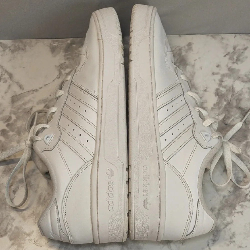 Adidas Men's Rivalry Low White Classic Sneakers , Size 13
